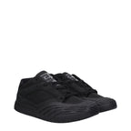 Schwarze Stoff-Sneaker mit niedrigem Schaft