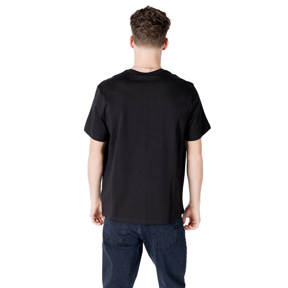 Schwarzes Baumwoll-T-Shirt