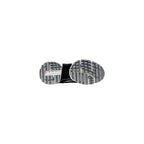 Cremefarbene Wildleder-Sneaker mit klobiger Sohle