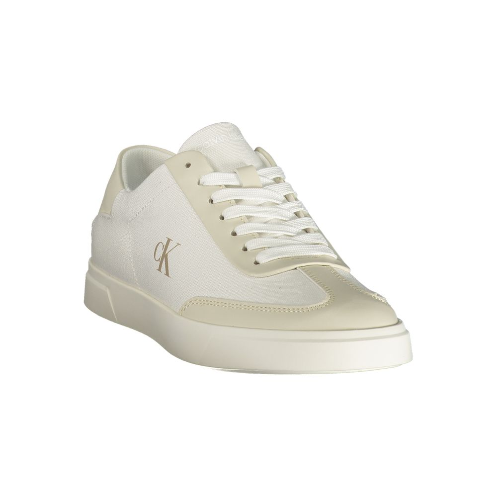 Weiße Sneaker aus Polyester für sportliche Anlässe