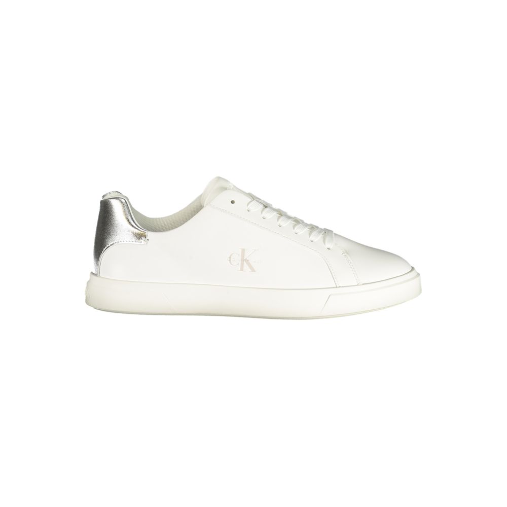 Weiße Low-Top-Sneaker aus Polyester