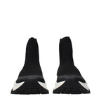 Schwarze Stiefeletten aus Stoff