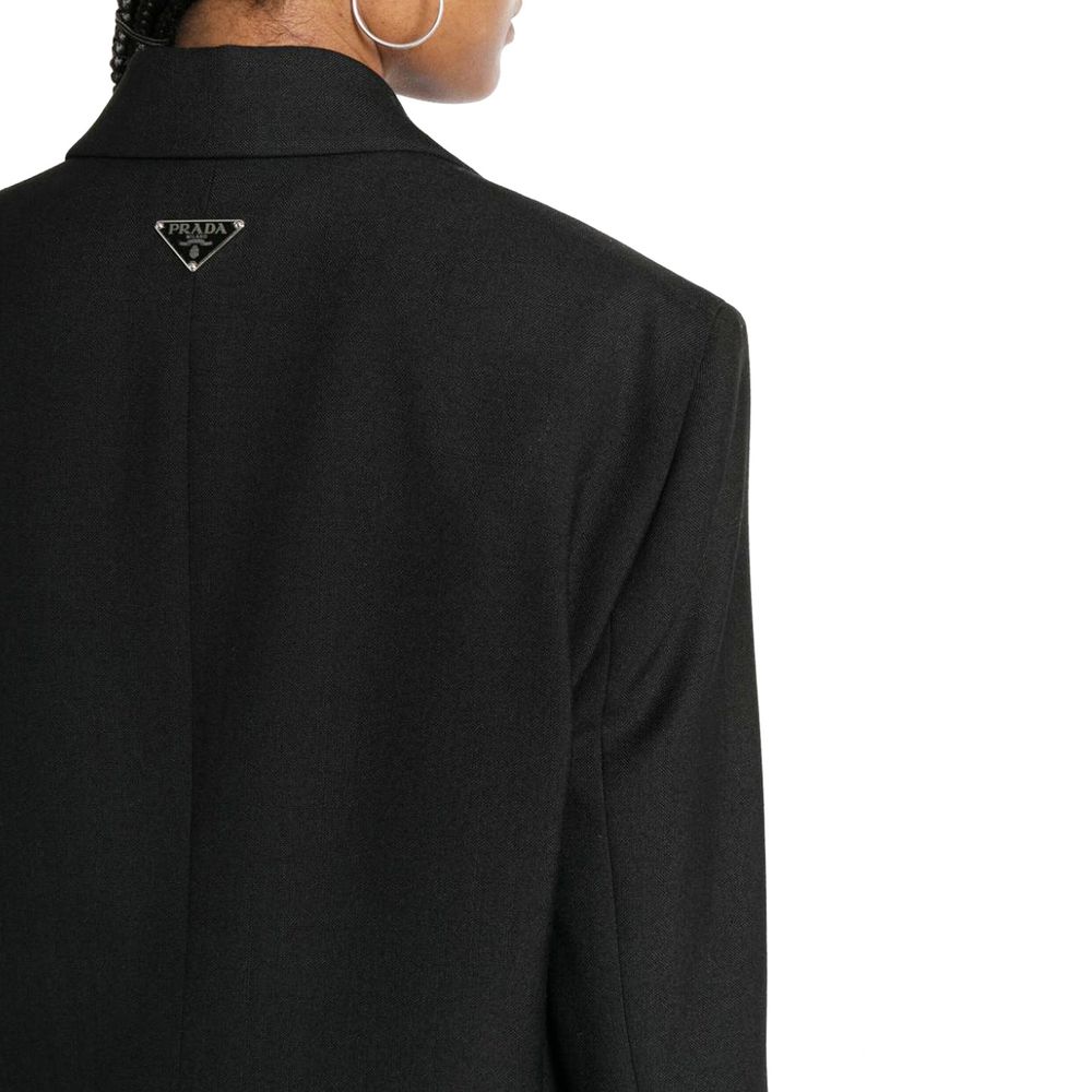 Schwarzer Blazer aus reiner Schurwolle