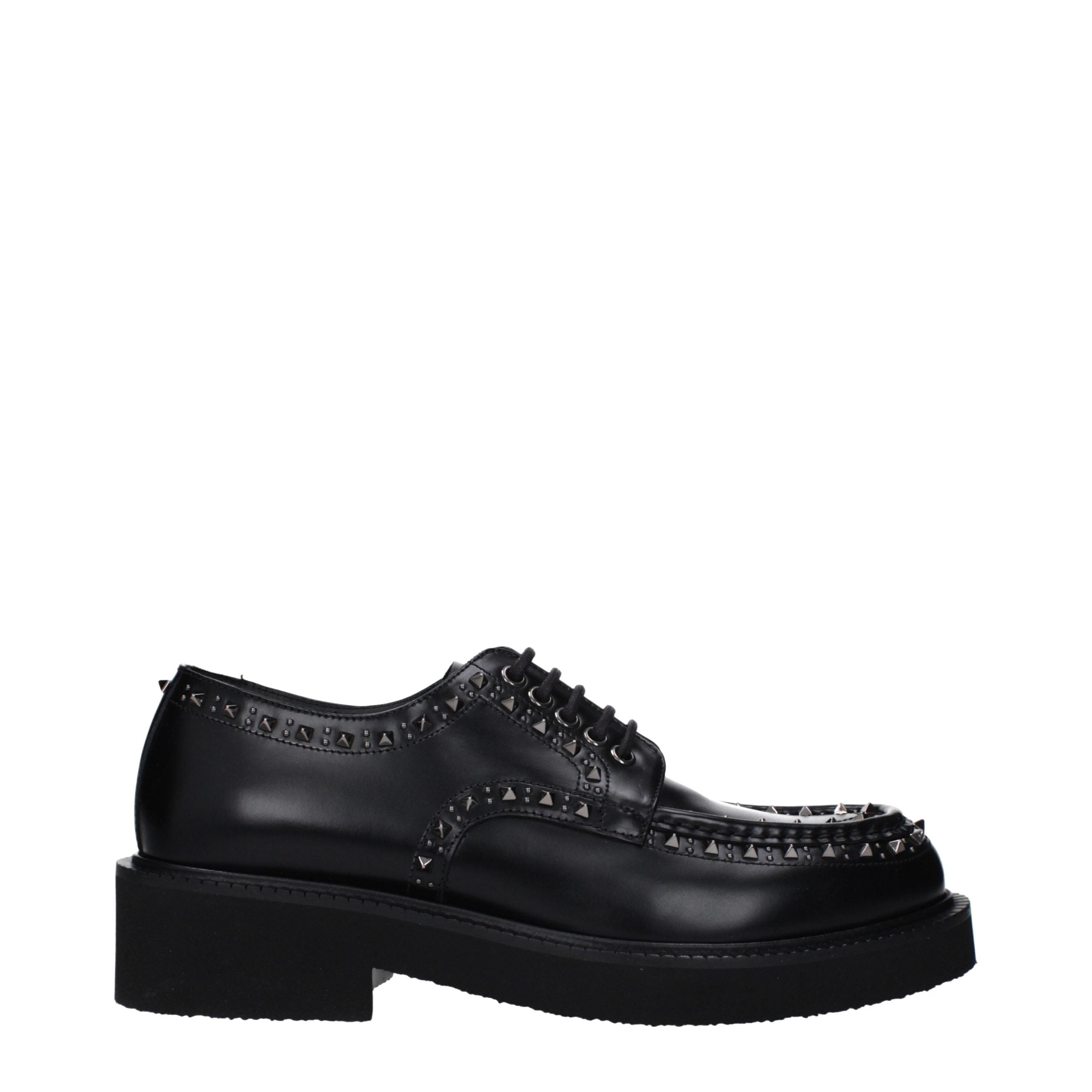Schwarze Oxford- und Derby-Schuhe aus Leder