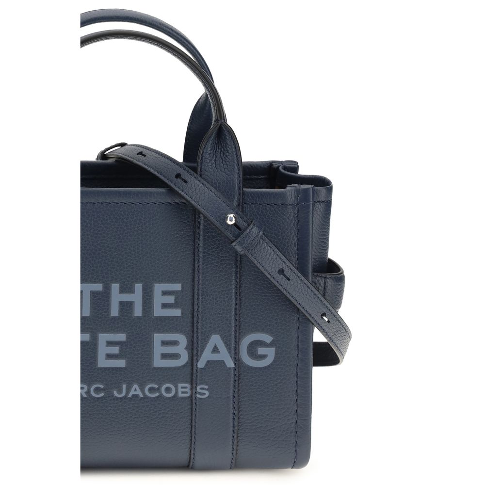Handtasche aus blauem Kalbsleder Bos Taurus