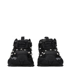Schwarze Low-Top-Sneaker aus Stoff
