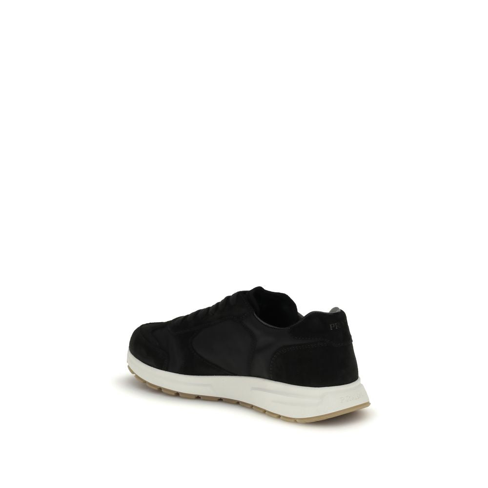 Schwarze Sneaker aus recyceltem Polyamid