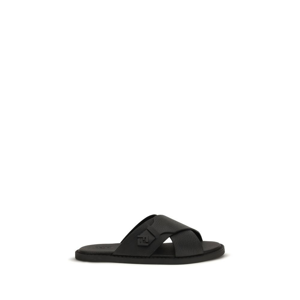 Schwarze flache Sandalen aus Leder