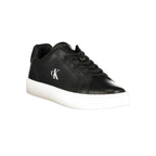 Schwarze Sportschuhe aus Polyester
