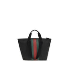 Schwarze Stoffhandtasche