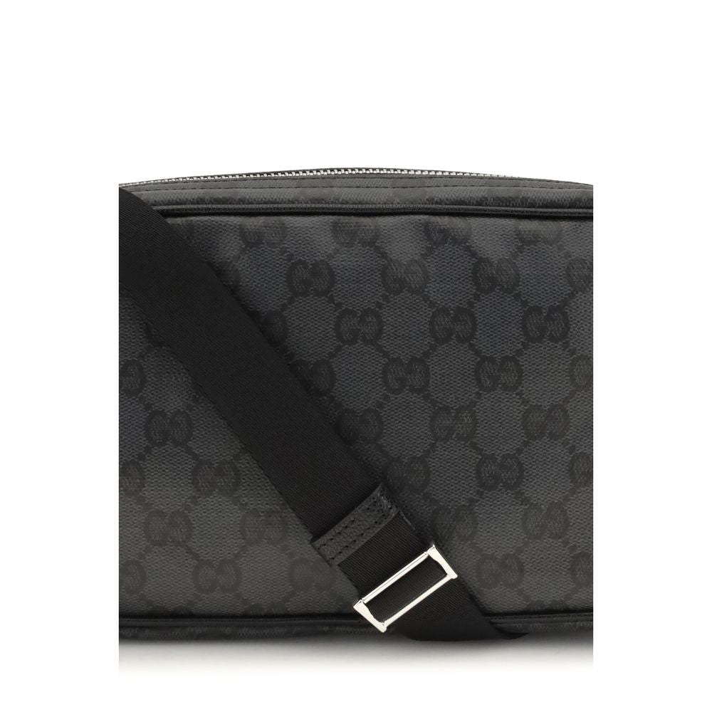 Schwarze Stoffhandtasche