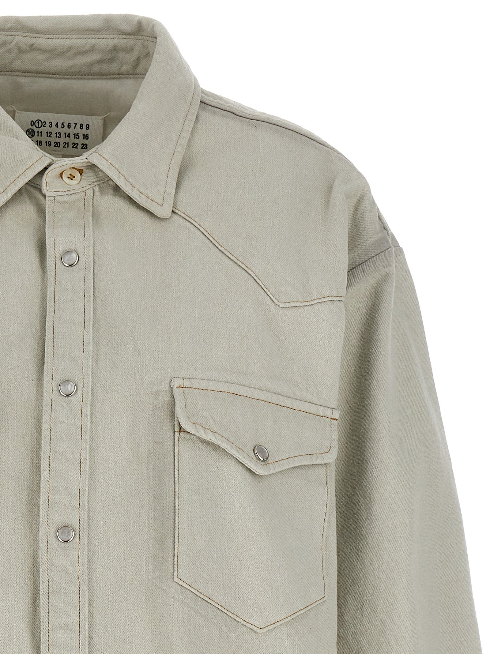 Weiße Jeansjacke aus Baumwolle