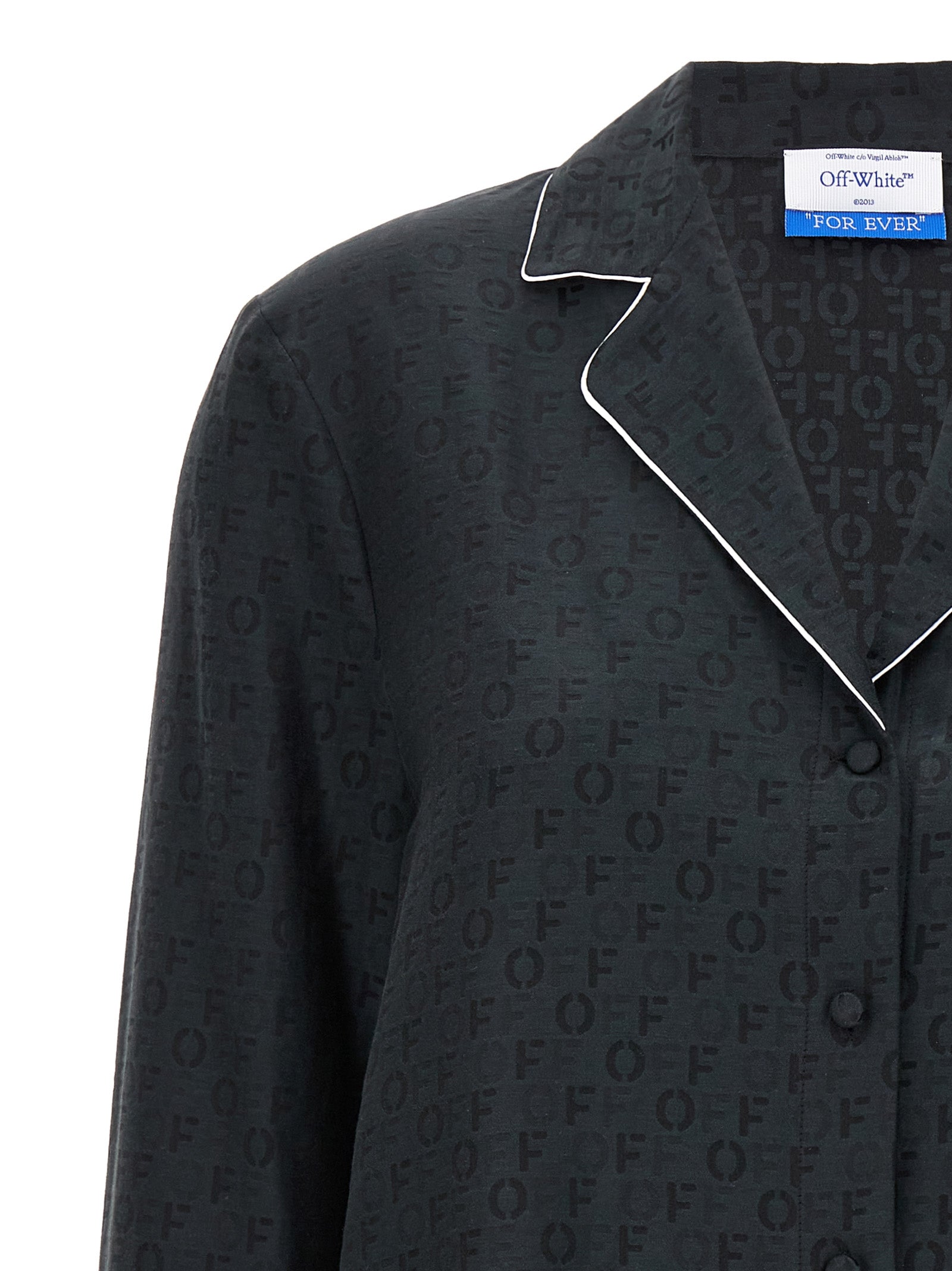 Schwarze Seidenbluse