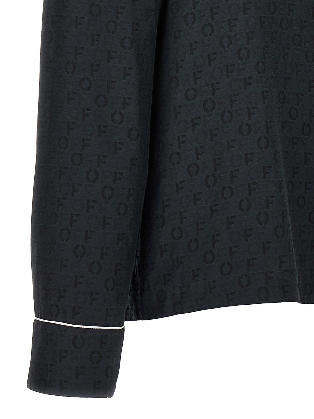 Schwarze Seidenbluse
