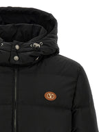 Schwarze Polyamid-Jacke in voller Länge