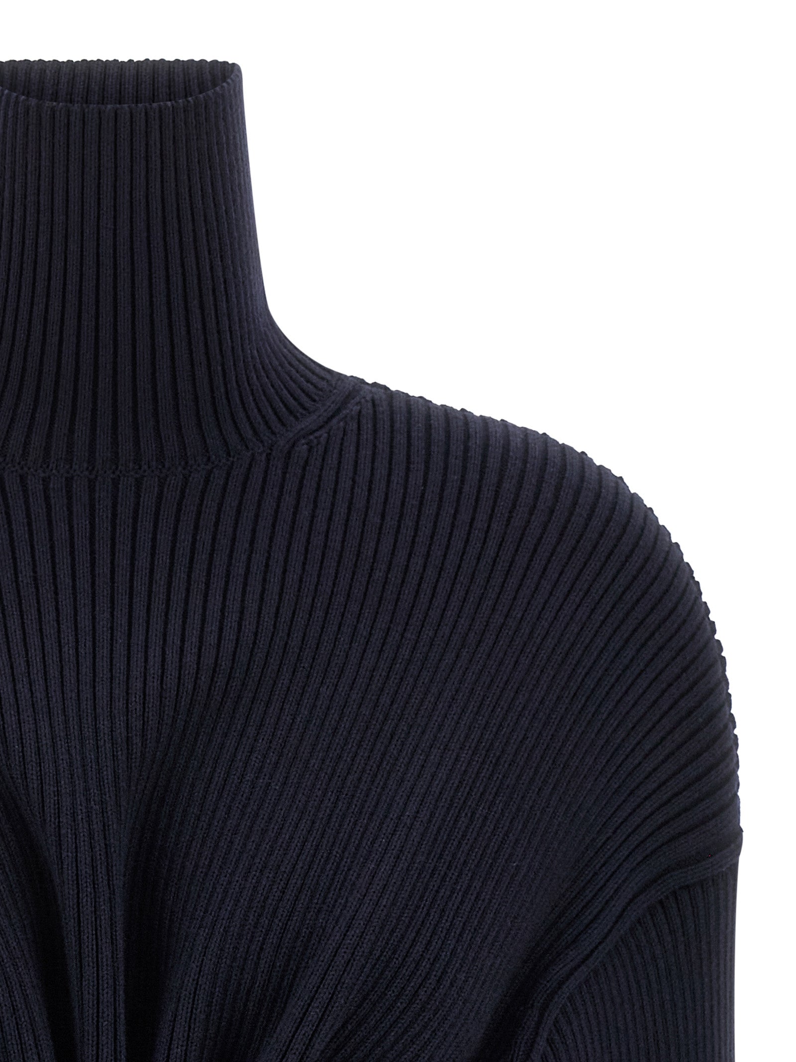 Kurzes blaues Wollkleid