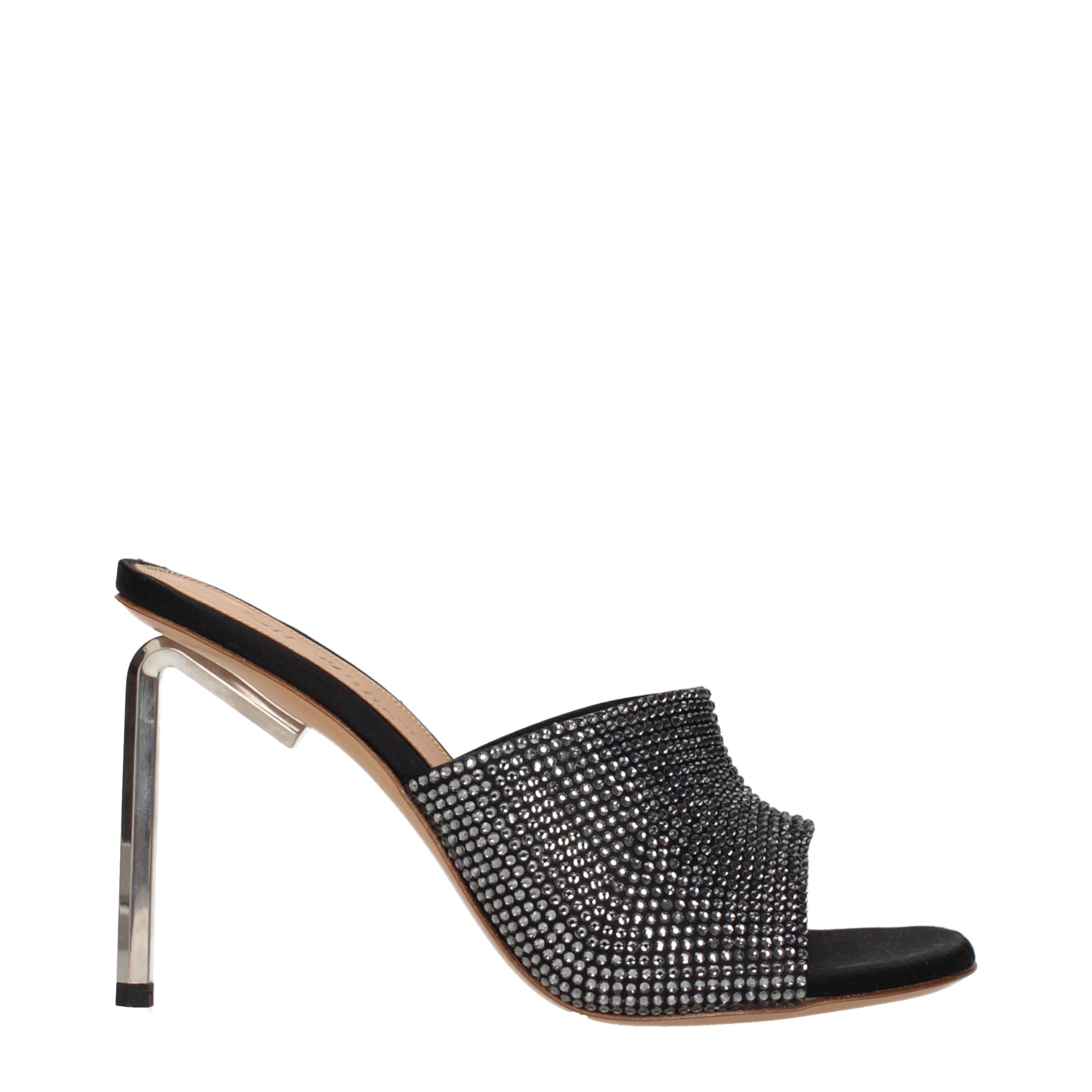 Schwarze Stiletto-Sandalen aus Satin