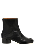 Schwarze Stiefeletten aus Lammleder