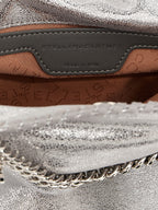 Silberne Polyester-Handtasche