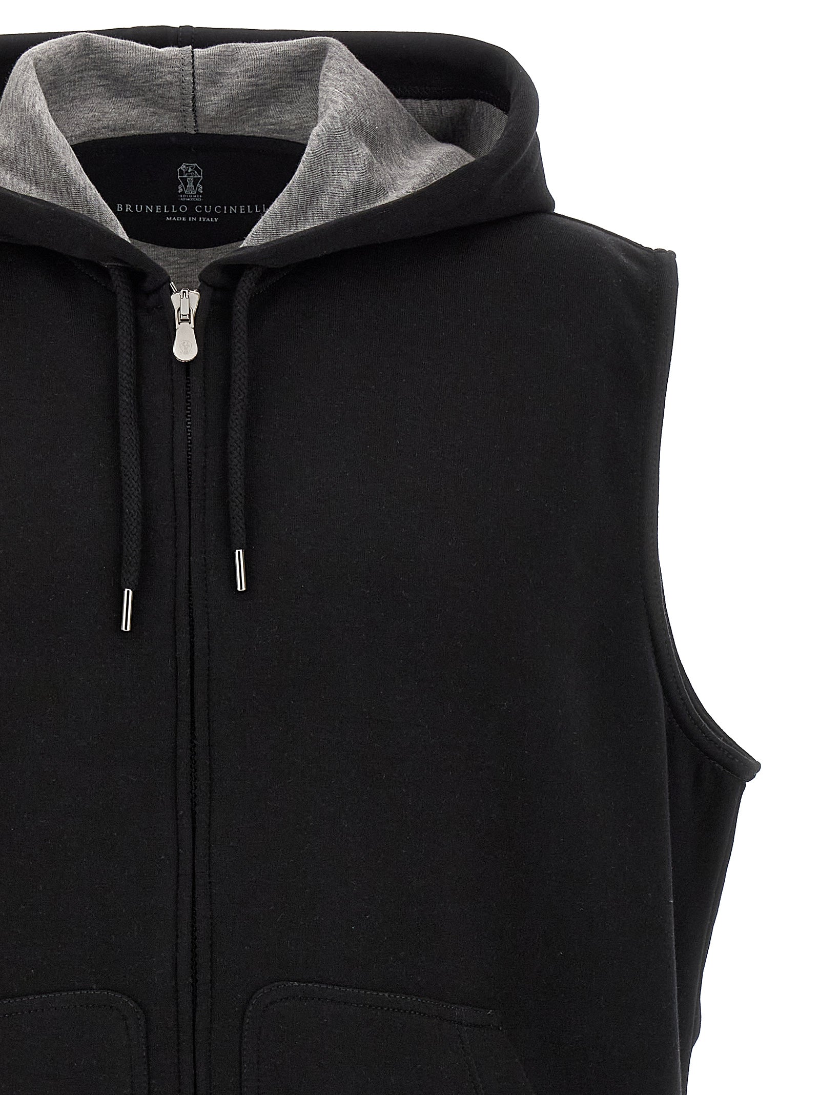 Schwarze ärmellose Baumwolljacke