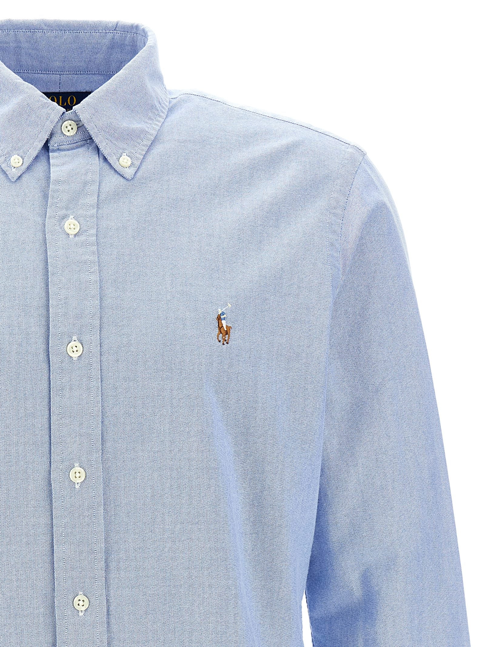Blaue Baumwollbluse