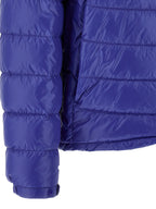 Blaue Polyamid-Jacke in voller Länge