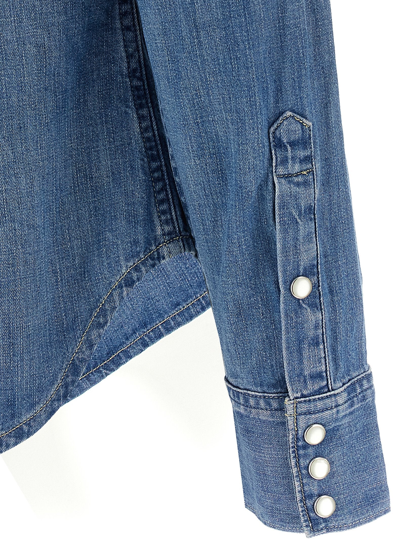 Blaue Baumwollbluse