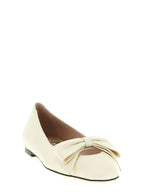 Weiße Ballerinas aus Leder
