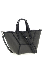 Schwarze Handtasche aus Messing