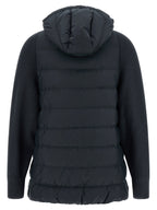 Blaue Polyester-Jacke in voller Länge