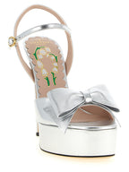 Silberne Leder-Stiletto-Sandalen