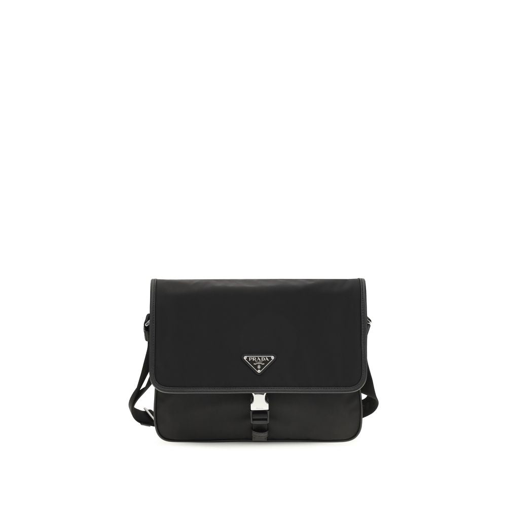 Schwarze Schultertasche aus recyceltem Polyamid