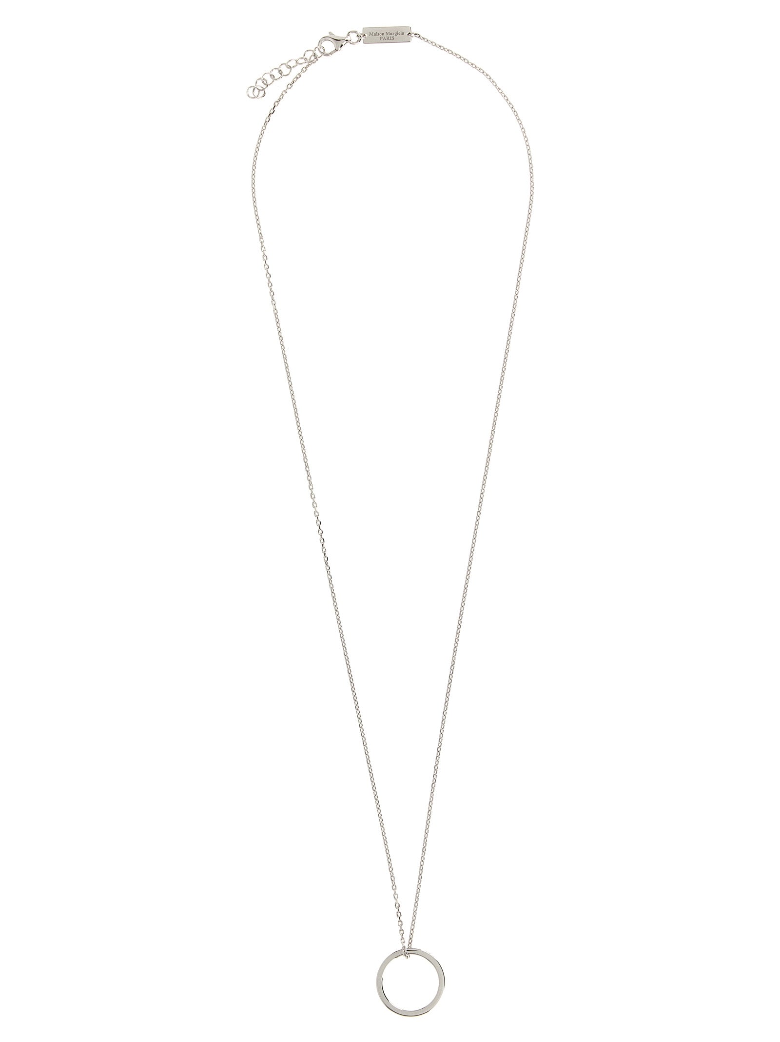 Silberne Halskette mit Ring-Anhänger