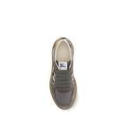 Graue Bos Taurus Kalbsleder Low-Top-Sneaker