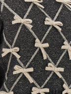 Grauer Wollcardigan
