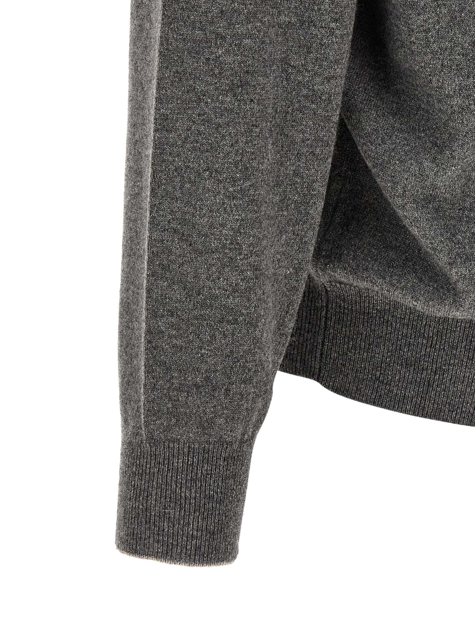 Grauer Kaschmir-Strickjacke