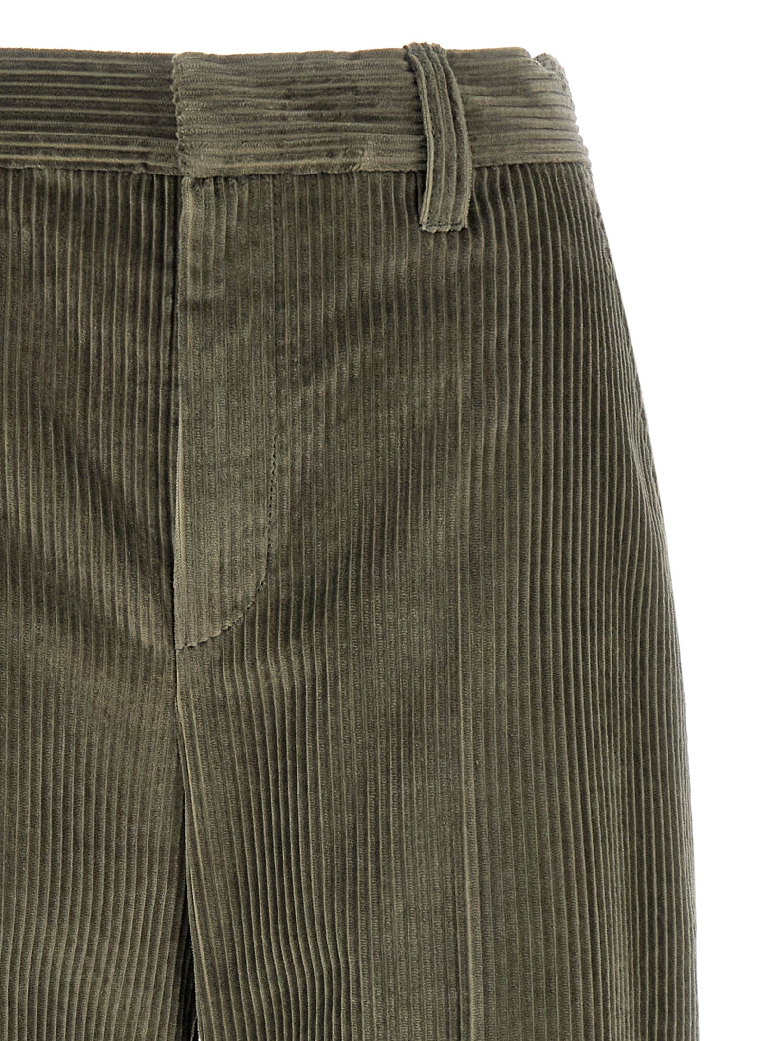 Ausgestellte Baumwollhose in Grün
