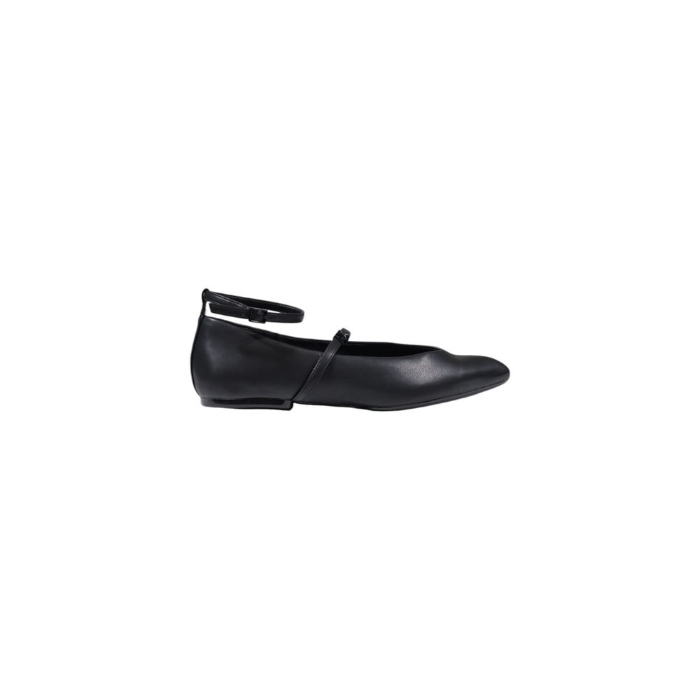 Schwarze Plateau-Pumps aus Polyester