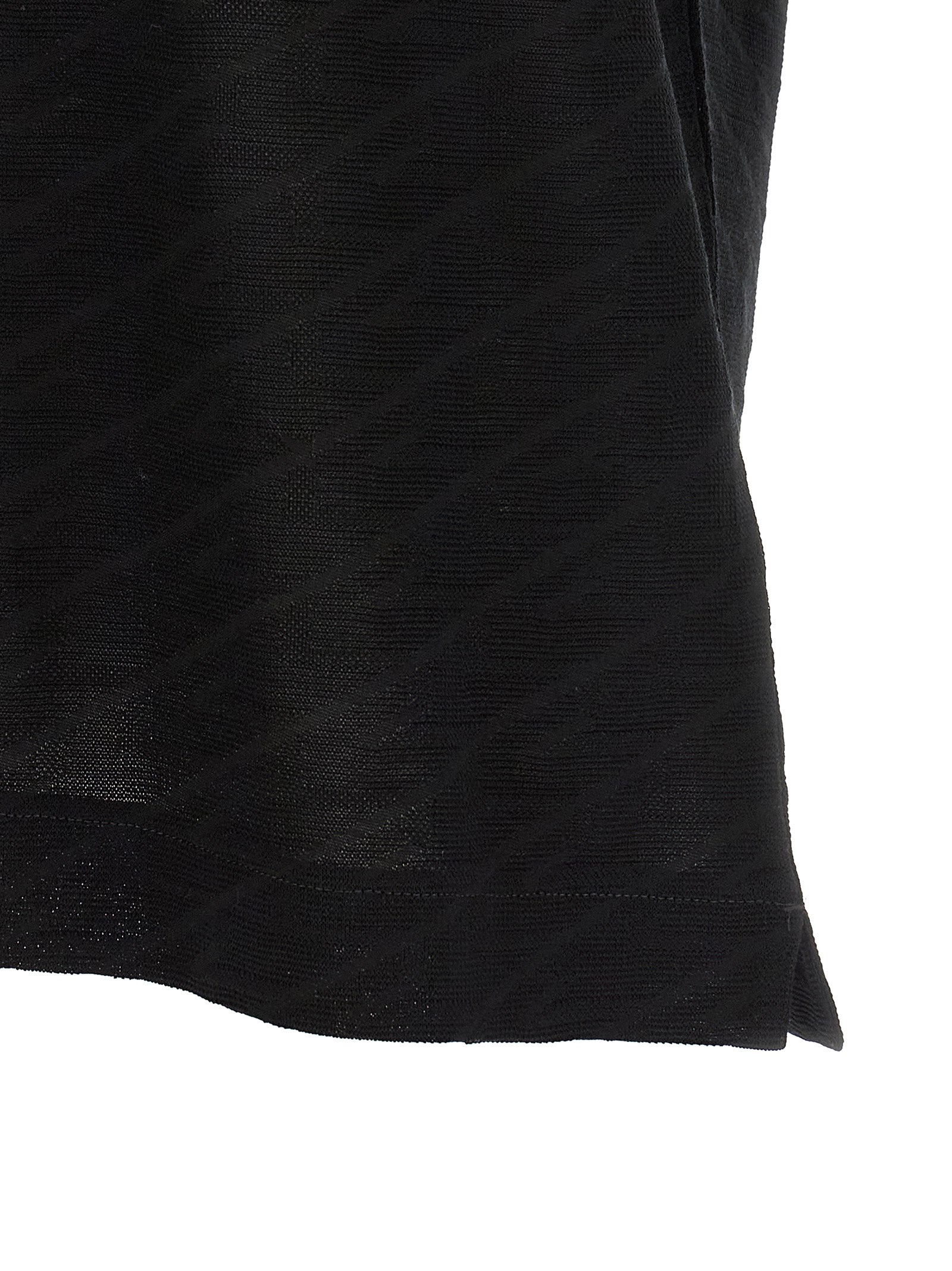 Schwarzes Baumwoll-T-Shirt