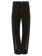 Schwarze Baumwollhose mit ausgestelltem Bein
