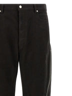 Schwarze Baumwollhose mit ausgestelltem Bein