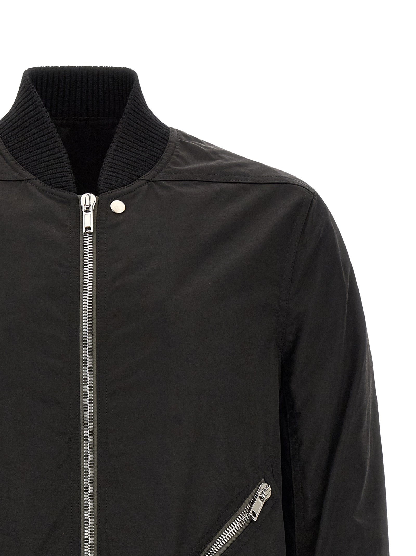 Schwarzer Nylon-Bomber