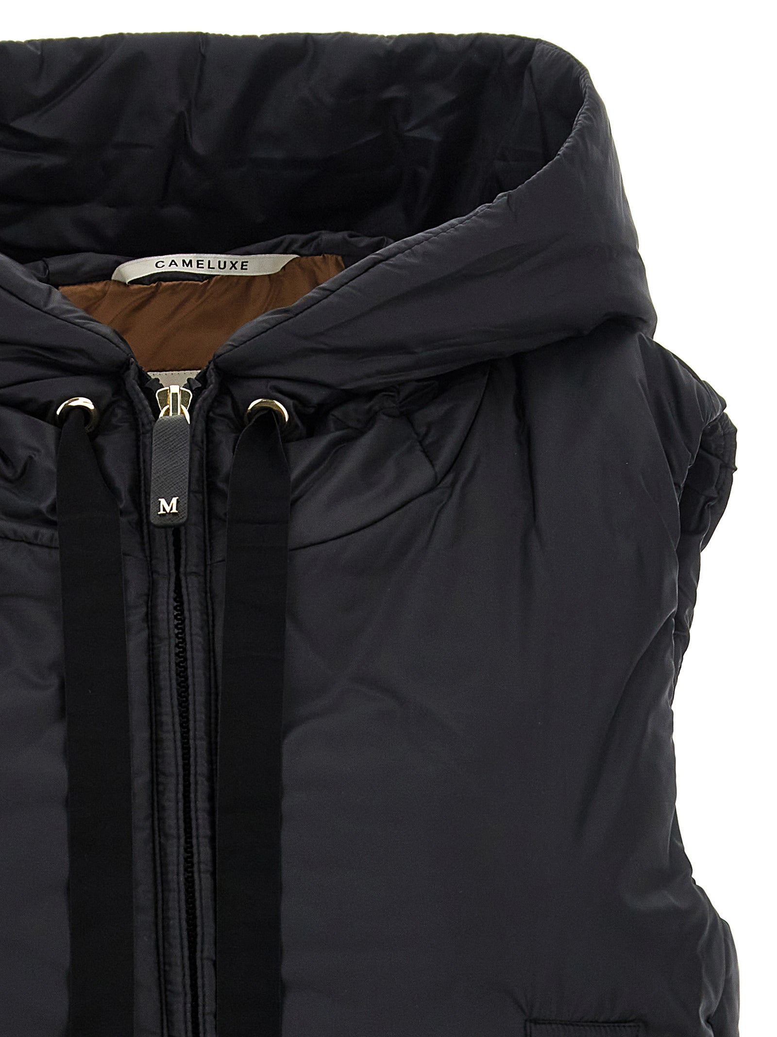 Schwarze ärmellose Jacke aus Polyester