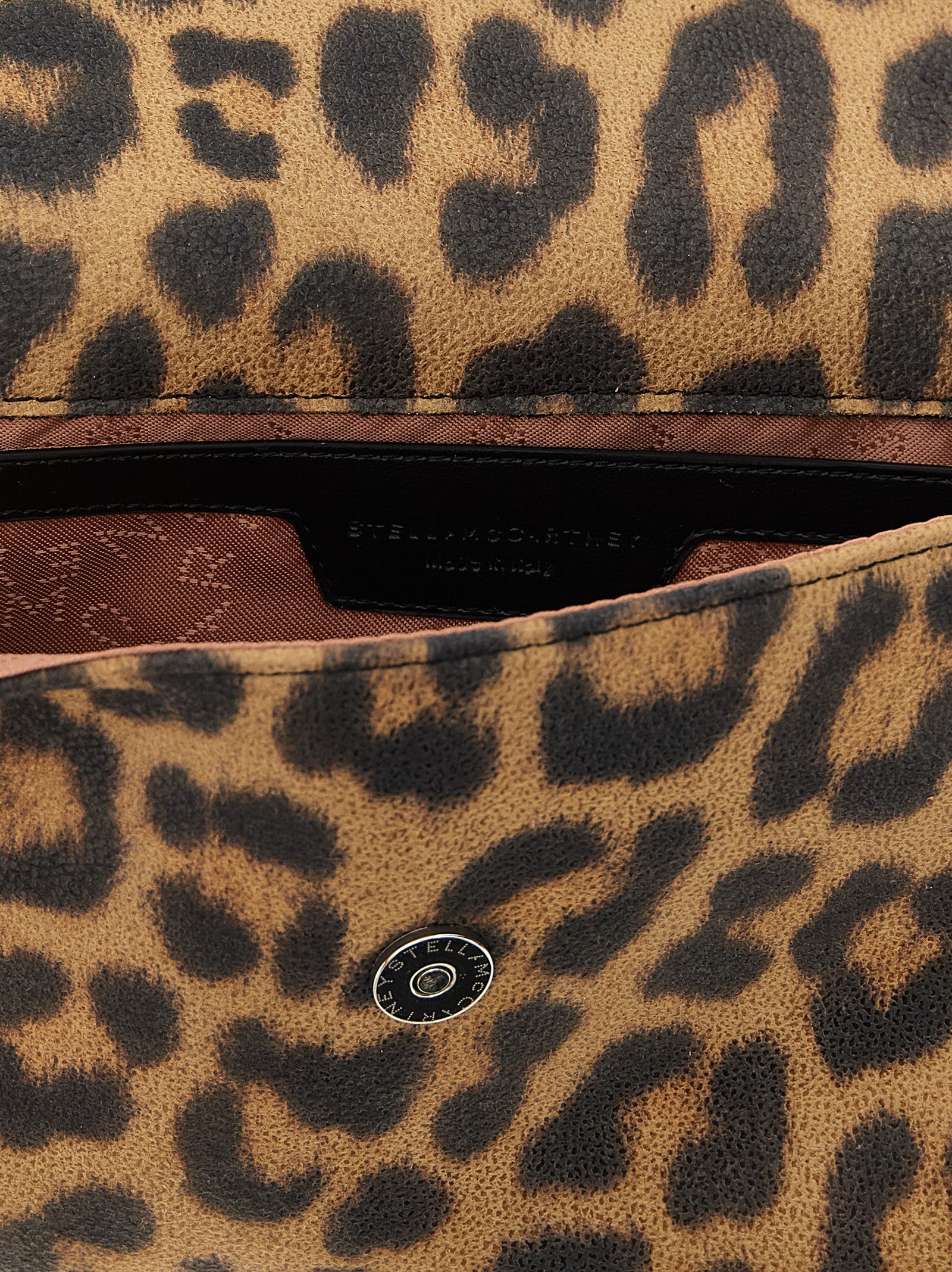Braune Clutch aus Polyester