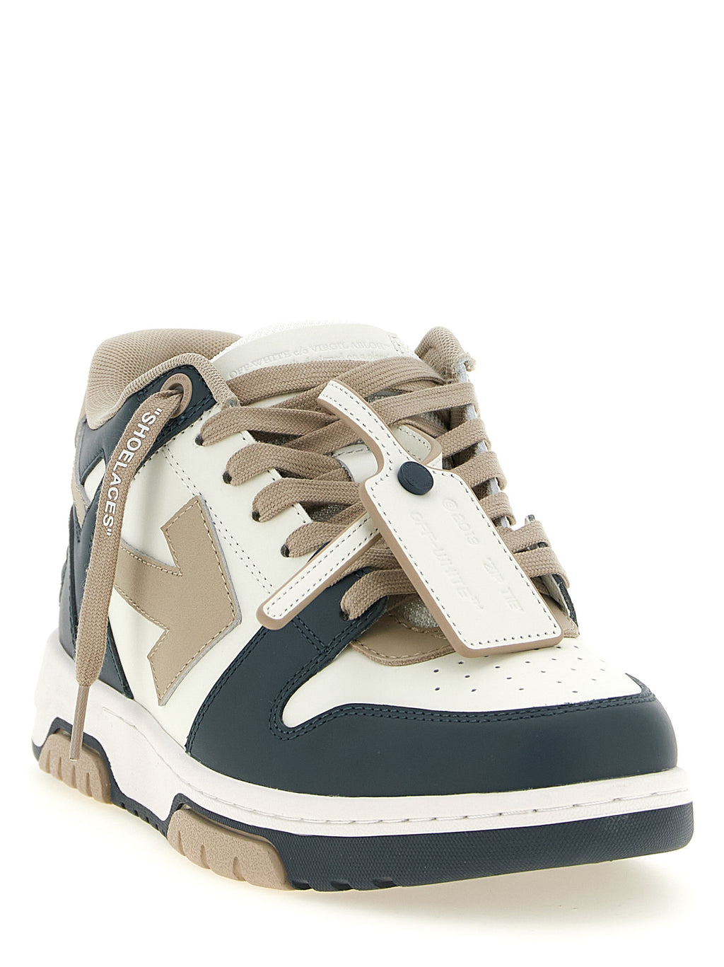 Weiß-blaue Sneaker mit Pfeilmuster