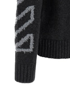 Grauer Wollcardigan