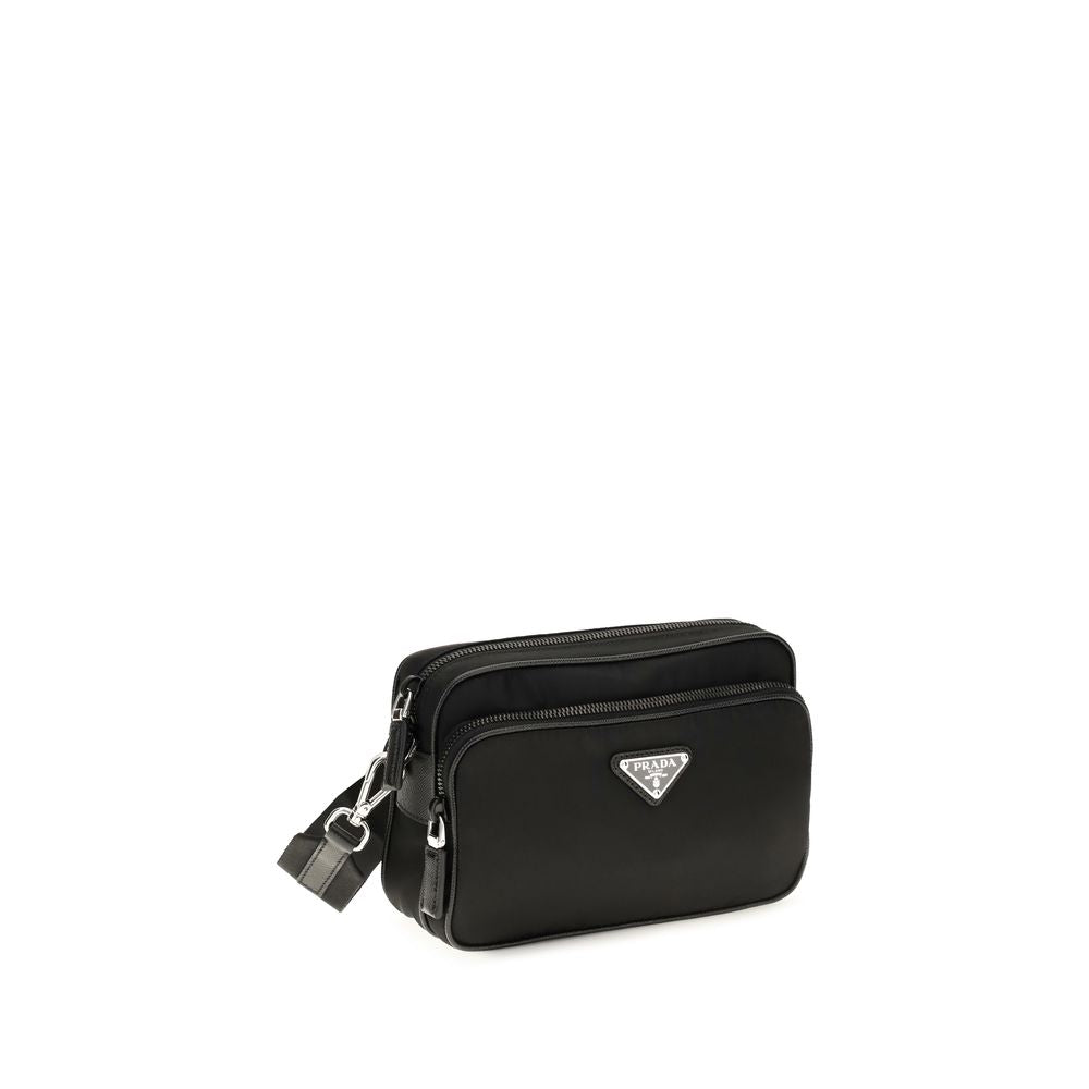 Schwarze Schultertasche aus recyceltem Polyamid