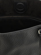 Schwarze Kalbsleder-Schultertasche