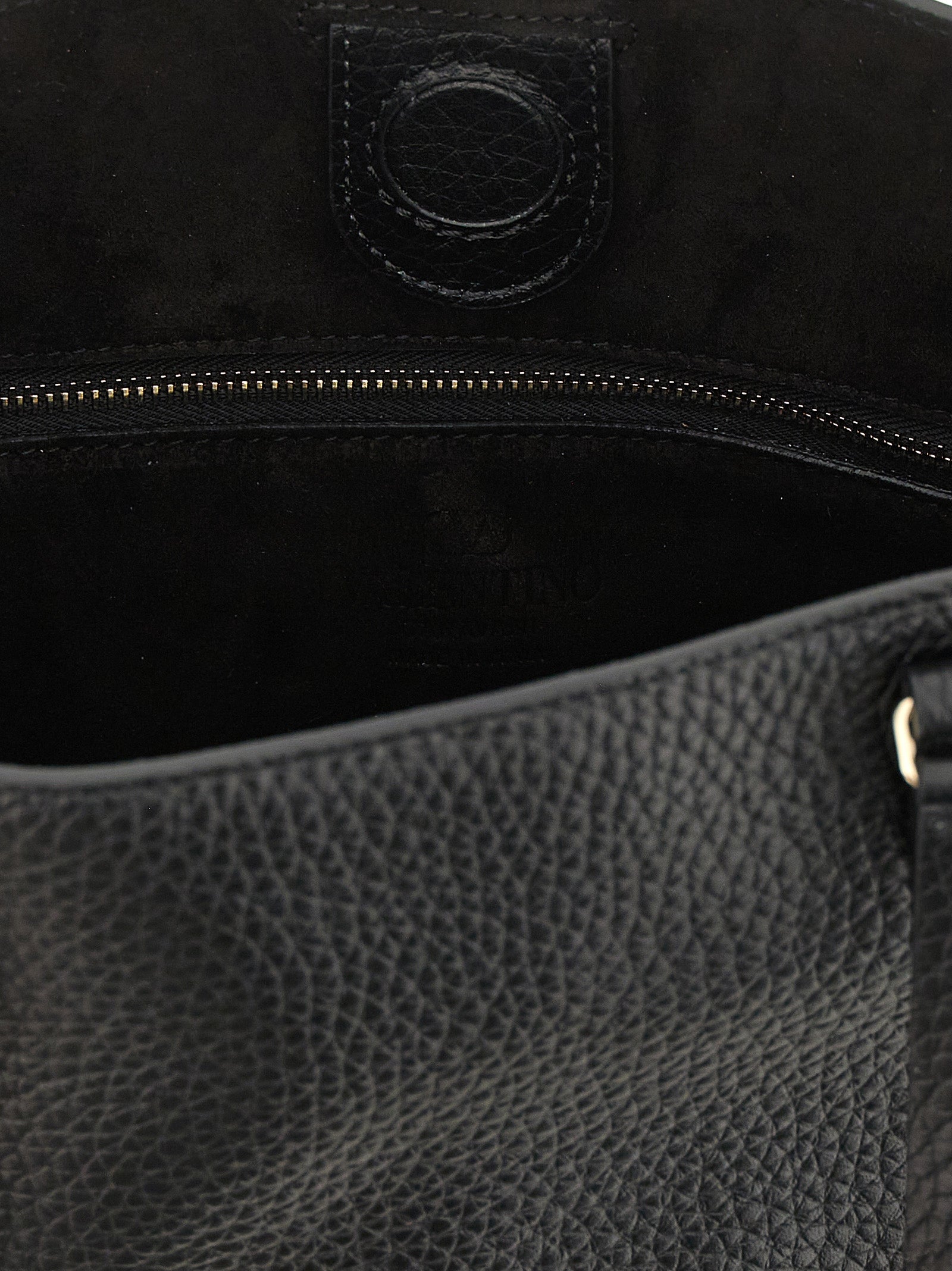Schwarze Kalbsleder-Schultertasche