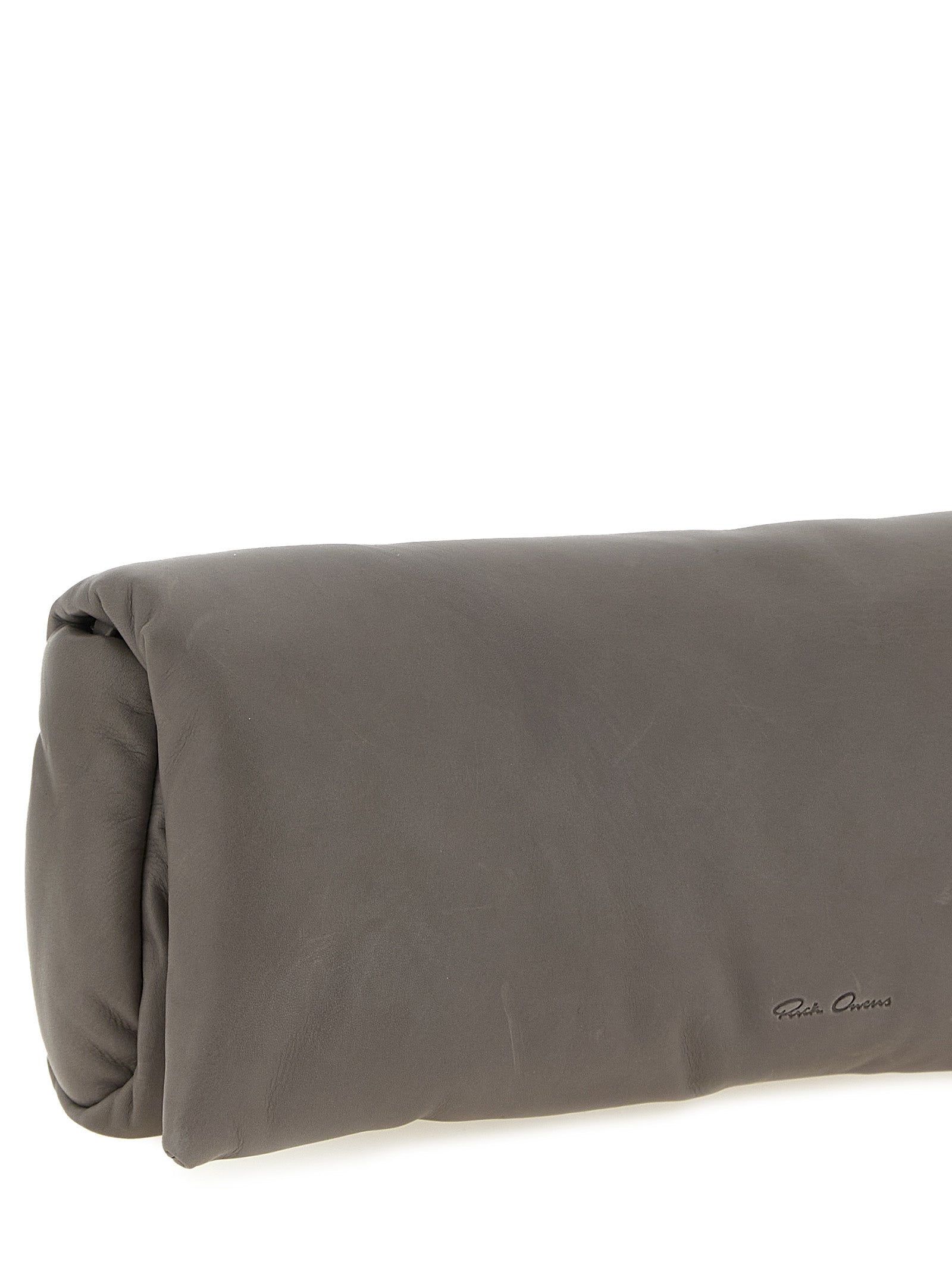 Graue Clutch aus Kalbsleder